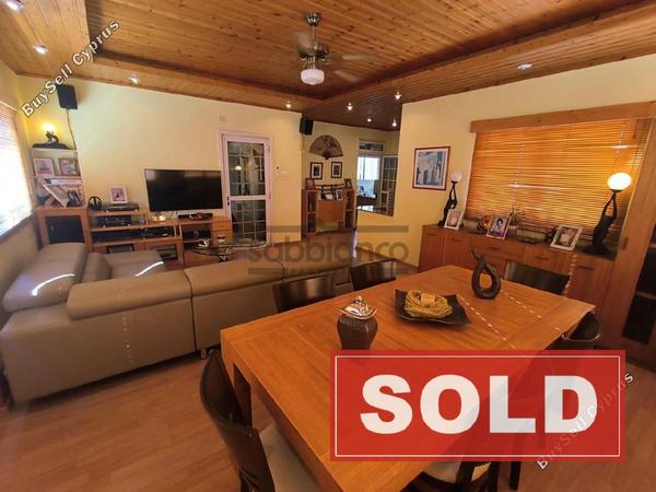 3 bedroom apartment sold faneromeni larnaca 8742544 image 16405172