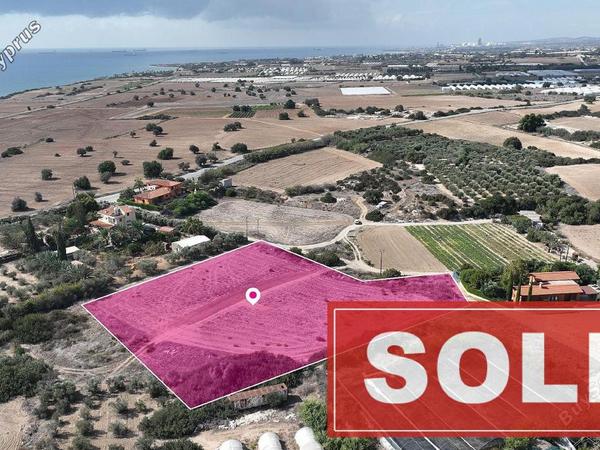 land sold maroni larnaca 1571744 image 3927096