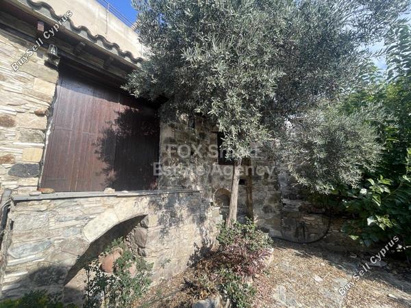 4 bedroom semi detached house for sale kapedes nicosia 1590454 image 13608856