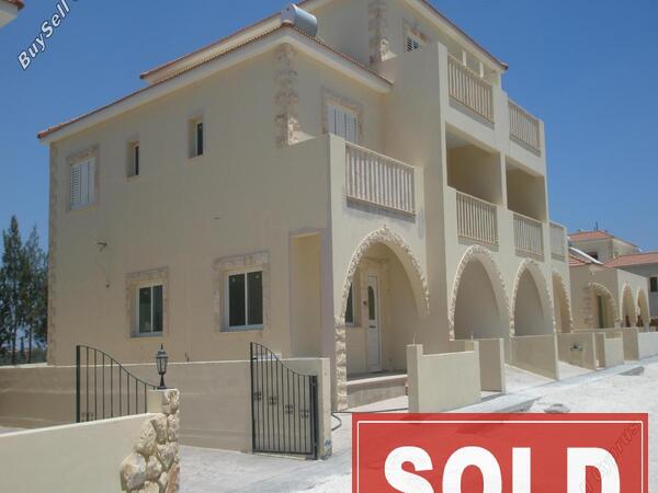 2 bedroom end town house sold vrysoulles famagusta 667854 image 392522