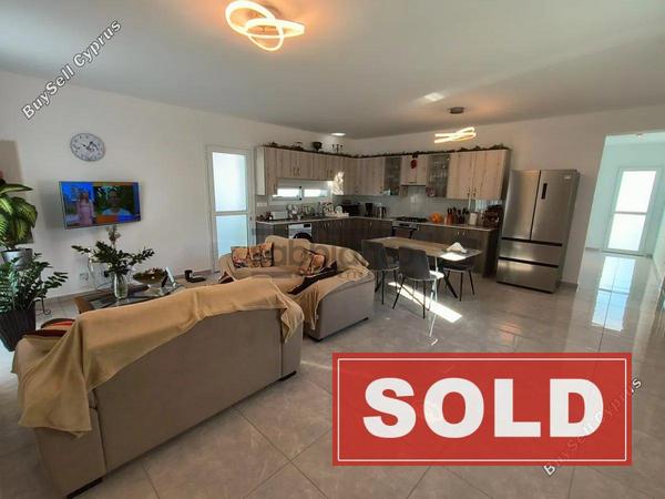 2 bedroom detached house sold pyla larnaca 8743064 image 17349274