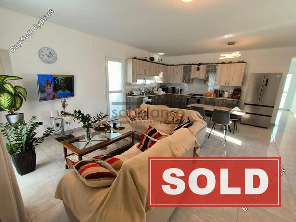 2 bedroom detached house sold pyla larnaca 8743064 image 17349277