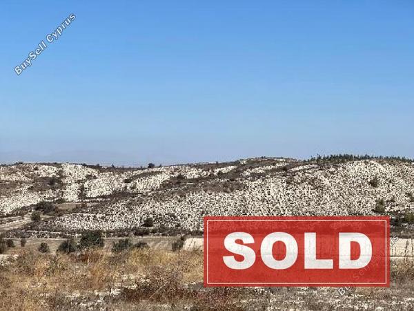 land sold pera orinis nicosia 946064 image 4841914
