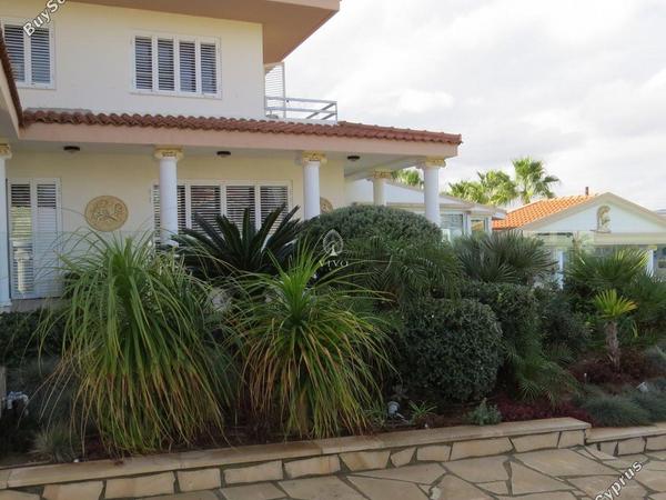6 bedroom detached house for sale germasogeia limassol 979264 image 9275422
