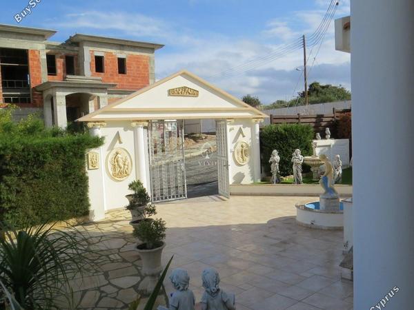 6 bedroom detached house for sale germasogeia limassol 979264 image 9275434