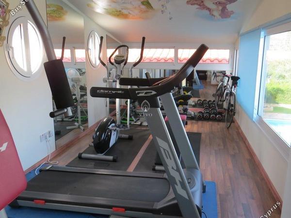 6 bedroom detached house for sale germasogeia limassol 979264 image 9275471