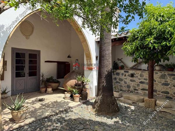 6 bedroom bungalow for sale pera orinis nicosia 1803564 image 15290720