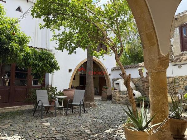6 bedroom bungalow for sale pera orinis nicosia 1803564 image 15290722