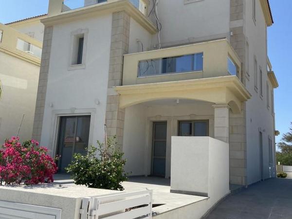 7 bedroom semi detached house for sale agios athanasios limassol 7738074 image 10198115