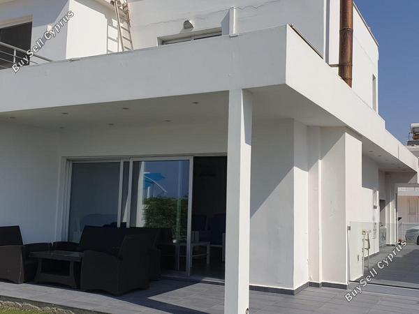 3 bedroom semi detached house for rent pervolia larnaca 1581174 image 5375021