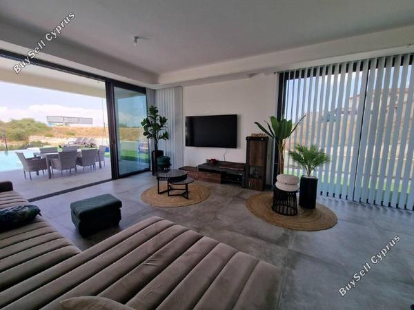 6 bedroom detached house for sale aradippou larnaca 8765874 image 16569252