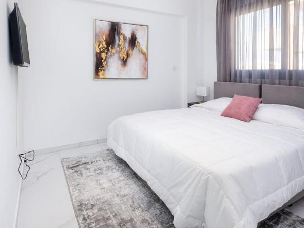 2 bedroom apartment for rent faneromeni larnaca 7733184 image 16298528