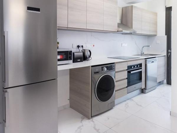 2 bedroom apartment for rent faneromeni larnaca 7733184 image 16298535