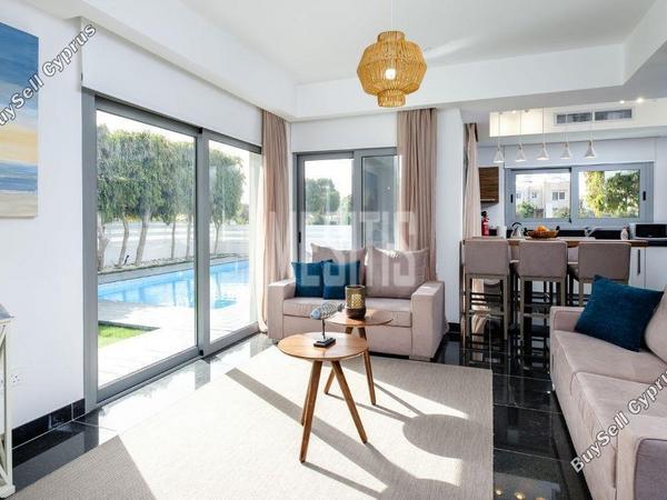 3 bedroom detached house for rent pervolia larnaca 8792184 image 16694305