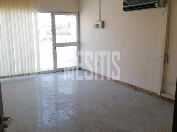 studio showroom for rent kamares larnaca larnaca 8090884 image 13178733