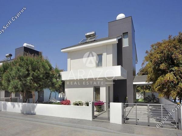 3 bedroom detached house for rent pervolia larnaca 1215094 image 17077401