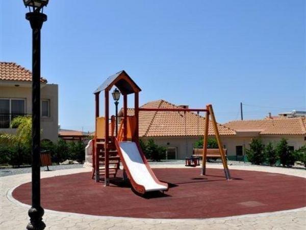 3 bedroom town house for sale moni limassol 1683294 image 15562864