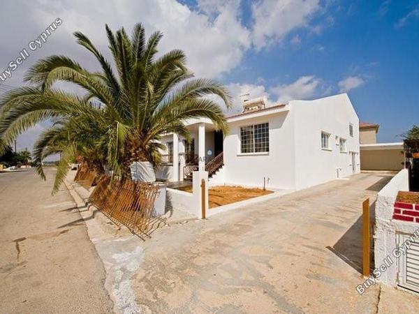 5 bedroom bungalow for sale deryneia famagusta 1236294 image 5587247