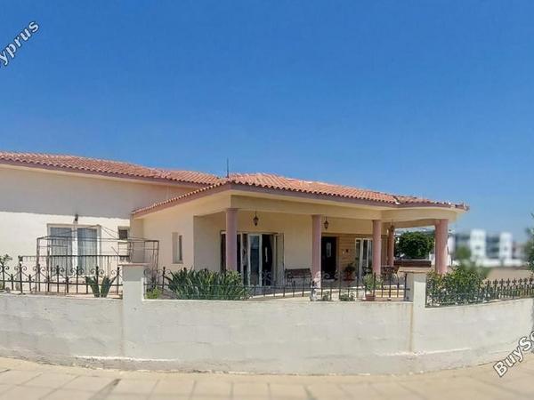 3 bedroom bungalow for sale oroklini larnaca 8001694 image 13727399