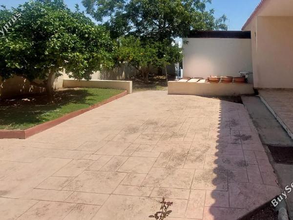 3 bedroom bungalow for sale oroklini larnaca 8001694 image 13727404