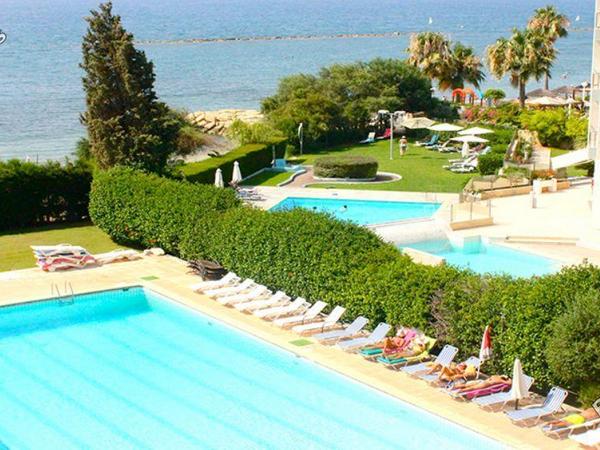 1 bedroom apartment for sale potamos germasogeias limassol 1724405 image 4620388