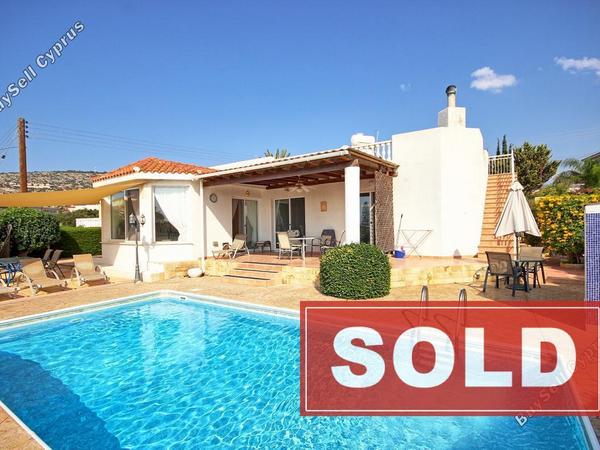 3 bedroom bungalow sold peyia paphos 702015 image 578199
