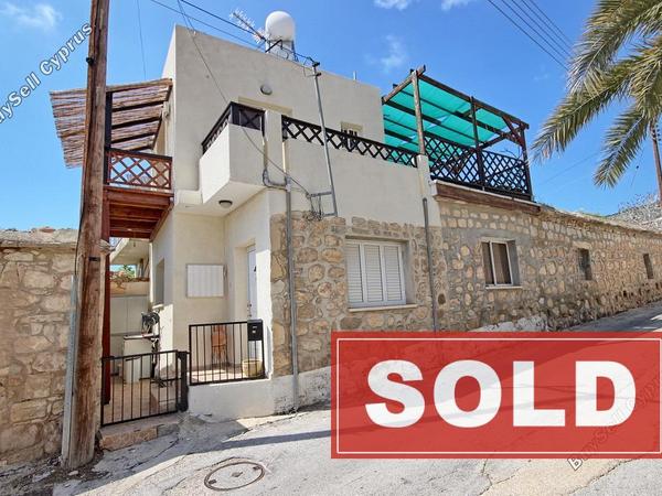 2 bedroom semi detached house sold peyia paphos 614115 image 294976
