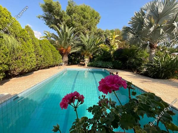 4 bedroom bungalow for sale agios tychonas limassol 1673025 image 12682318