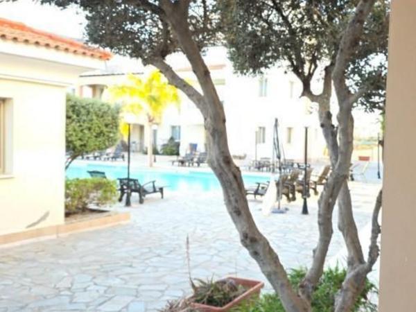 2 bedroom ground floor apartment for sale tombs of the kings paphos 1848825 image 16301876