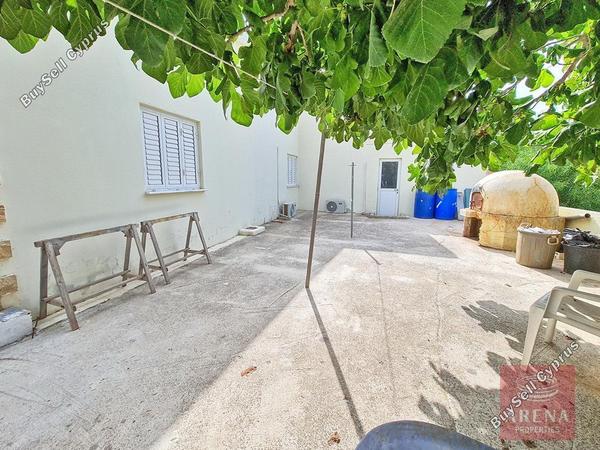 4 bedroom bungalow for sale paralimni famagusta 1625925 image 13146221