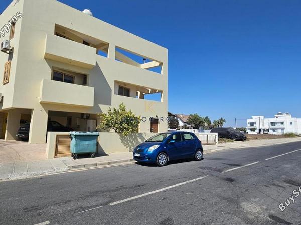 3 bedroom apartment for sale dromolaxia larnaca 7604335 image 9994142