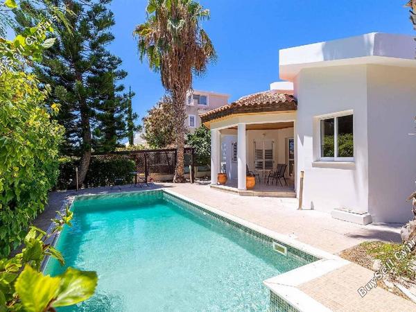 3 bedroom bungalow for sale coral bay paphos 1499535 image 16291534