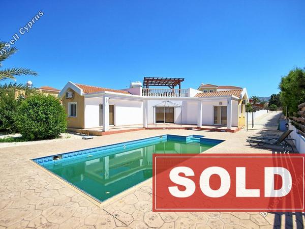 2 bedroom bungalow sold coral bay paphos 689945 image 416076