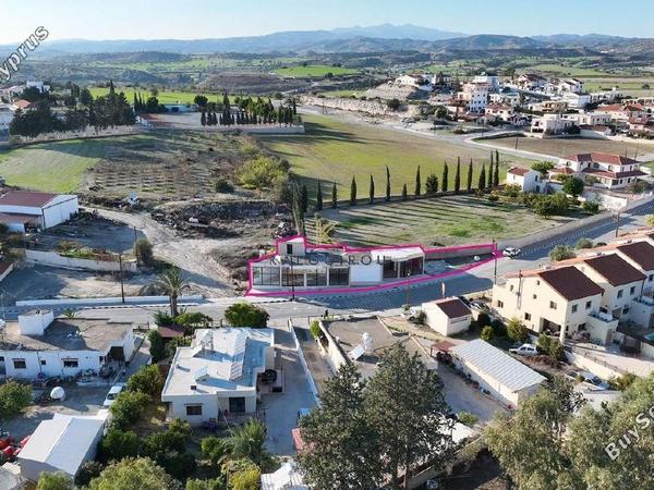 studio shop for sale anafotida larnaca 8086055 image 13121371