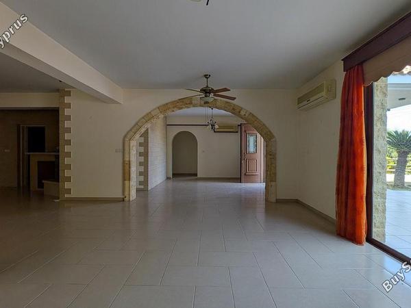 7 bedroom detached house under offer argaka paphos 8185555 image 16831153