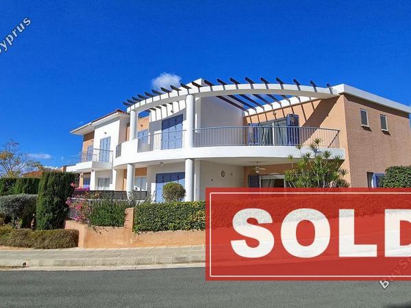 2 bedroom end town house sold peyia paphos 781755 image 632999
