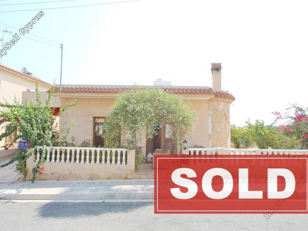 3 bedroom bungalow sold paralimni famagusta 695765 image 499229