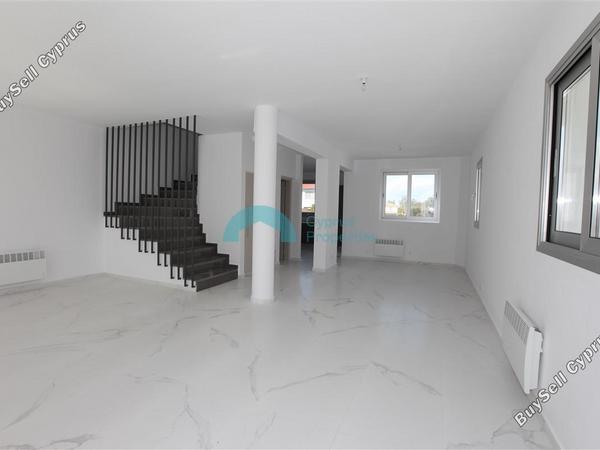 4 bedroom semi detached house for rent strovolos nicosia 1938865 image 7672425