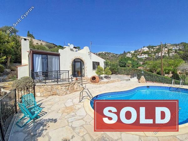 3 bedroom bungalow sold tala paphos 837575 image 694171