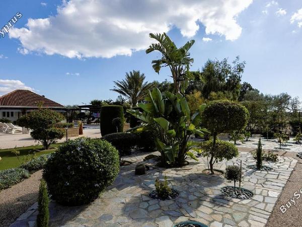 7 bedroom detached house for sale oroklini larnaca 7543085 image 10282396