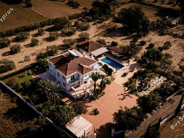 7 bedroom detached house for sale oroklini larnaca 7543085 image 10282467