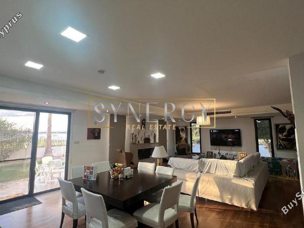 7 bedroom detached house for sale dromolaxia larnaca 1325385 image 5230697