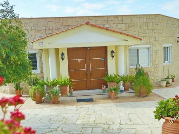 3 bedroom bungalow for sale peyia paphos 8244685 image 13838666