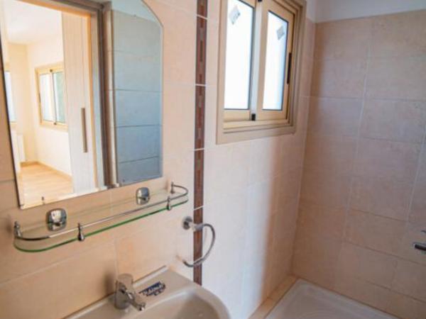4 bedroom detached house for sale latsia nicosia 1518985 image 5407734