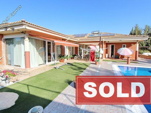 4 bedroom bungalow sold deryneia famagusta 698995 image 553897