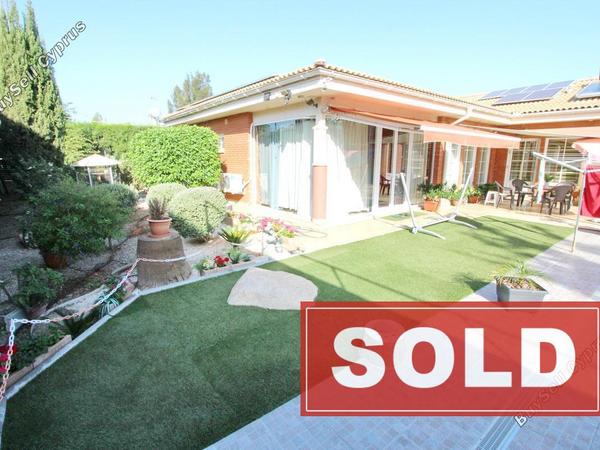 4 bedroom bungalow sold deryneia famagusta 698995 image 553898
