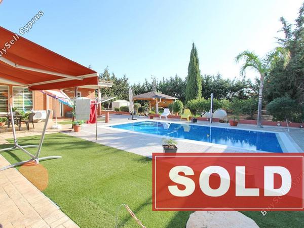 4 bedroom bungalow sold deryneia famagusta 698995 image 553901