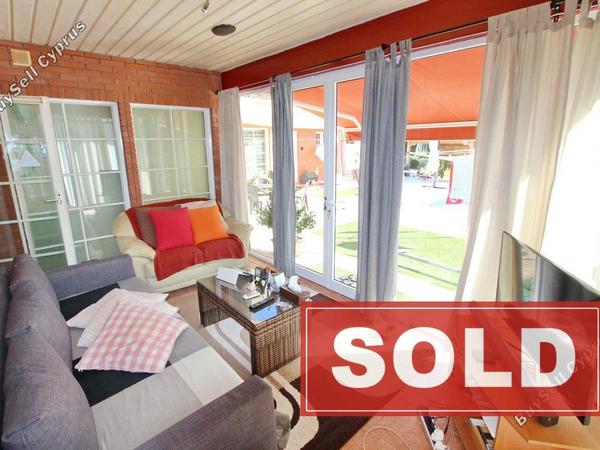 4 bedroom bungalow sold deryneia famagusta 698995 image 553938