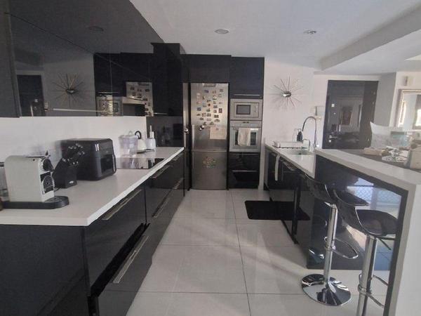 3 bedroom penthouse for sale pallouriotissa nicosia 7804506 image 16181112