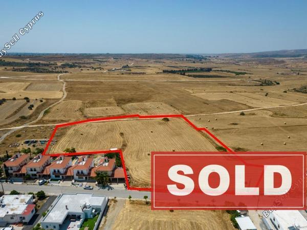 land sold deneia nicosia 839706 image 2959432